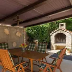 Villa Ferlini