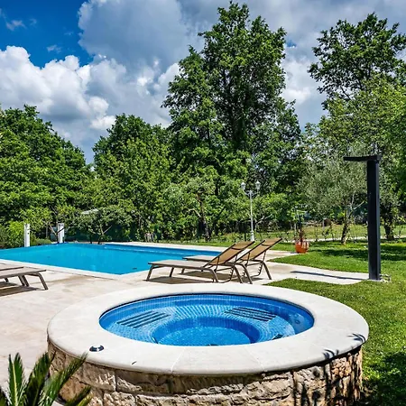 Villa Ferlini בית נופש *